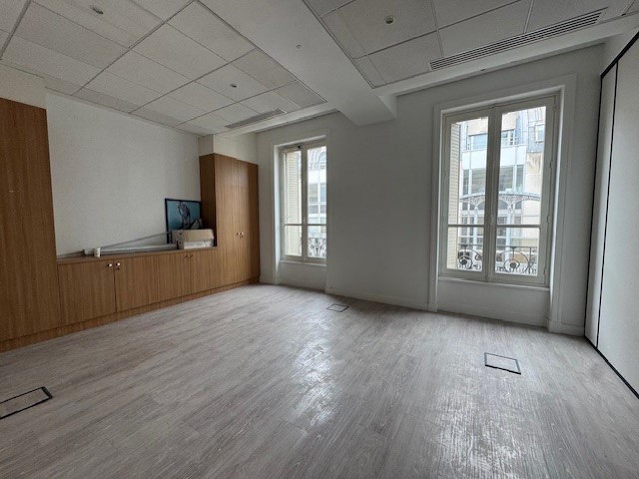 Bureau Paris 1368m² Location bureau Paris OLBUR2532631 1